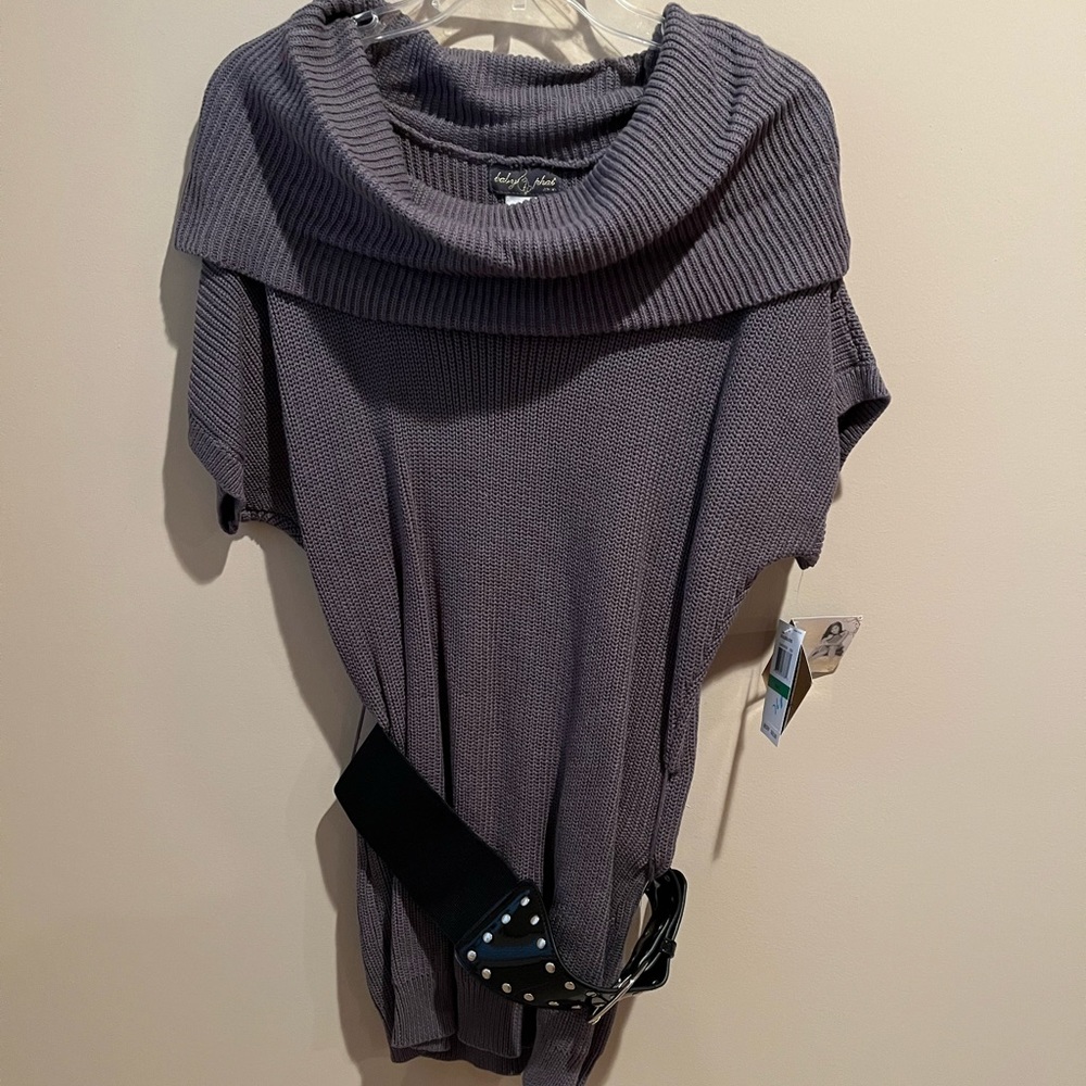 Baby Phat Draped Cowl Neck Sweater, short sleeve with belt in a size Large.